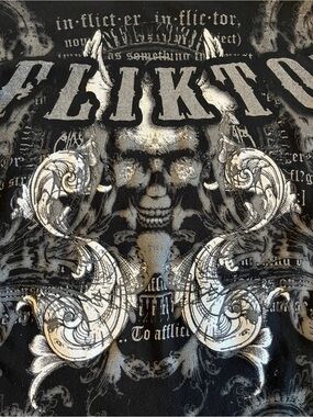 Affliction Men's Black Graphic Long Sleeve Tee - Skull Print